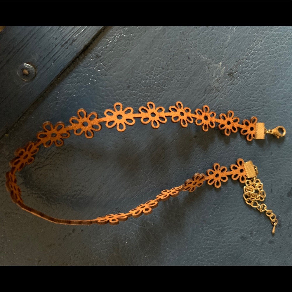 Brown Flower Choker